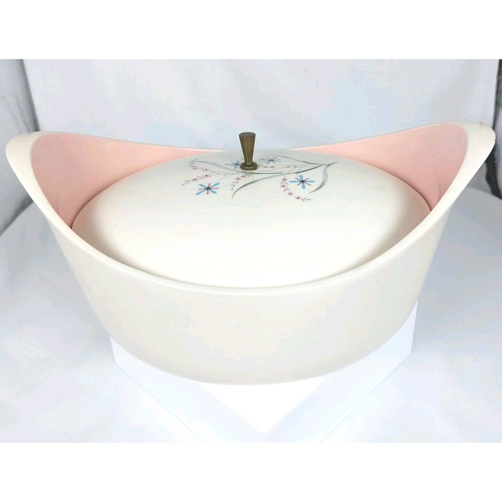 1960's Taylor‎ Smith & Taylor Windemere Covered Casserole Dish "Ever Yours" Pink